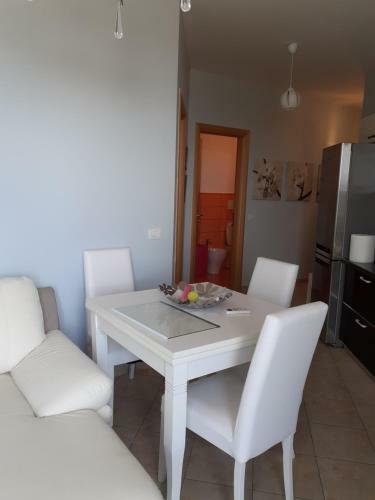 Fred Apartment