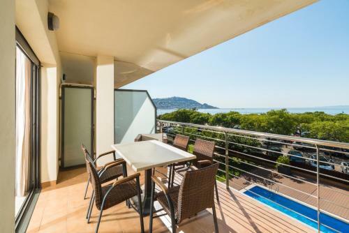 Apartaments Terraza - Salat� Mar