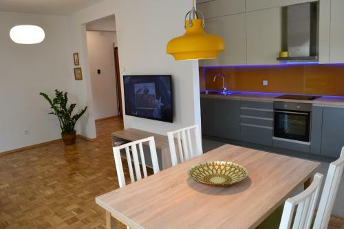 Apartment Dru?tveni Dom II