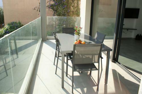 Apartamento Moderno Con Piscina Y Parking Cerca de La Playa