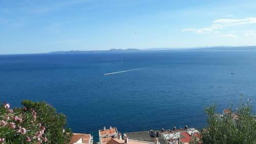 Apartamento La Dicha -vista Al Mar, Piso Moderno