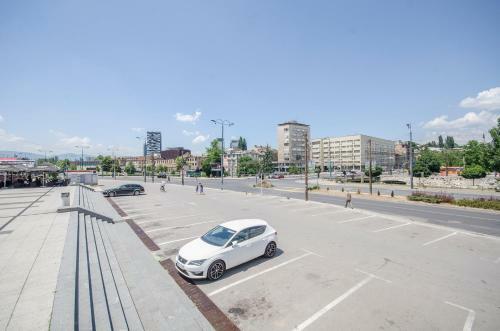 Kings View Apartment
