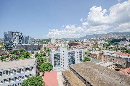 Kings View Apartment