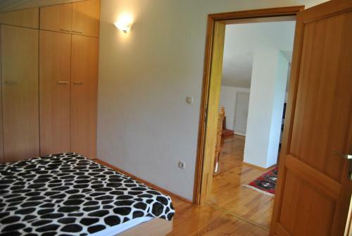 Holiday Home Mir