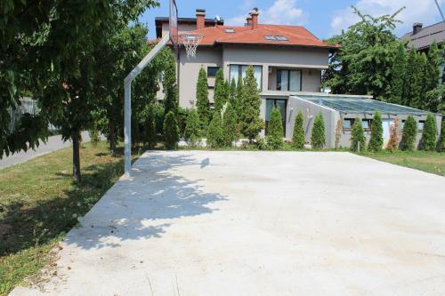 Villa ?engi?