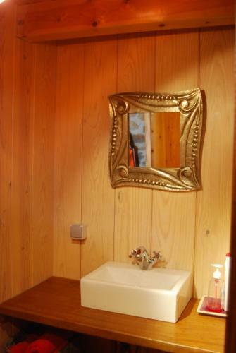 Apartamento Mil Madre�as Rojas