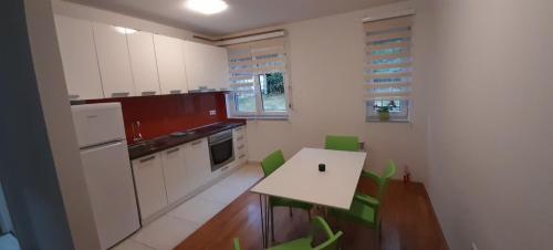 Modern Apartments In Sarajevo Center-free Garage