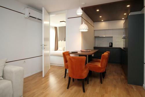 Ambient Apartman