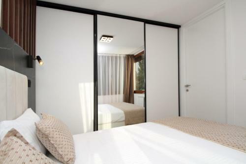 Ambient Apartman
