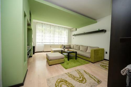 Bright 1bdr Apartment In The City Center