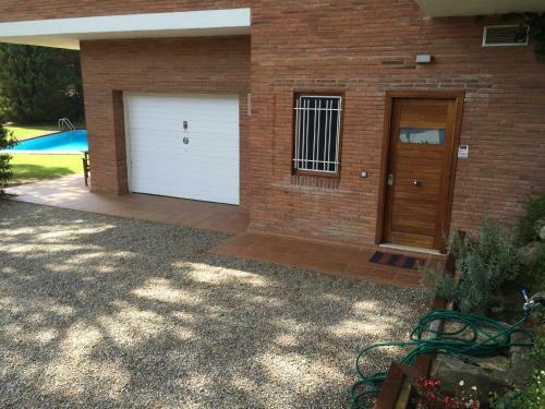 Apartamento Aislado Jard�n Y Piscina