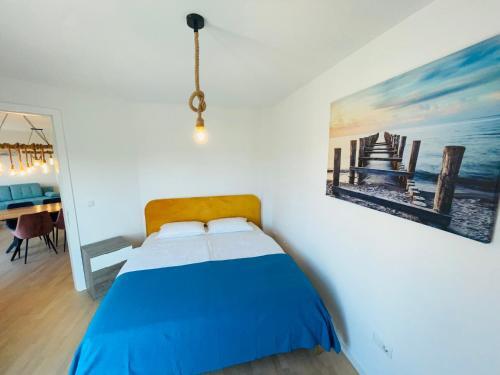 Apartment 7