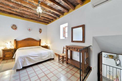 Can Manuel