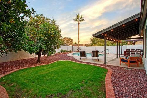 Estrella - Renovated With Patio, Bbq, Pool & Spa