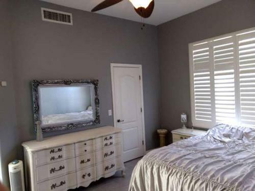 Amazing Home With Private Heated Pool