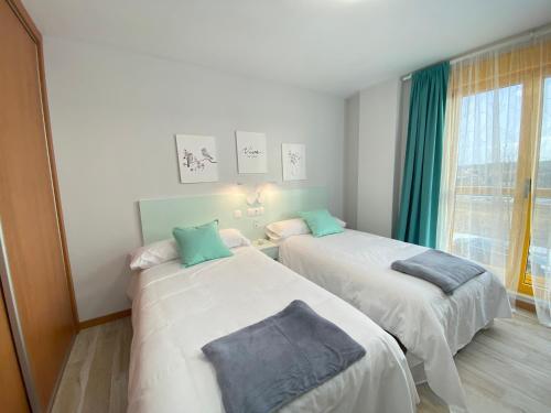 Apartamento Nuevo, Accesible Y Con Piscina !!!