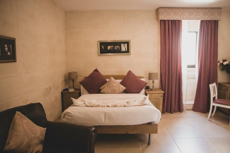 Hostal Point De Vue