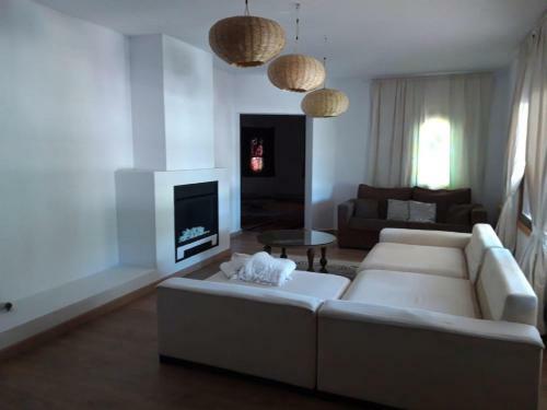 Nwt Villa Tower