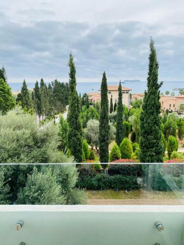 Apartamento Amathus Beach Suite