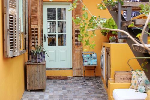Boutique Style Village Reatreat