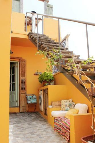 Boutique Style Village Reatreat