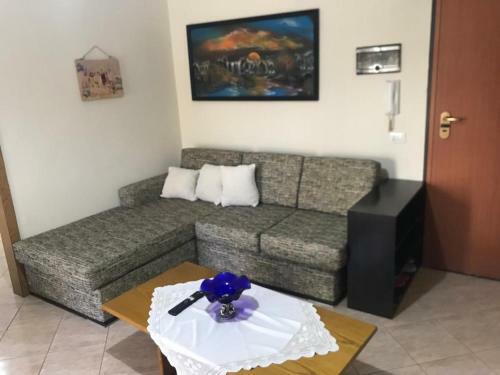 A&a 2 Bedroom Apartment