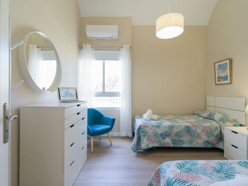 Modern Apartment In San Agustin 2 Min From The Beach