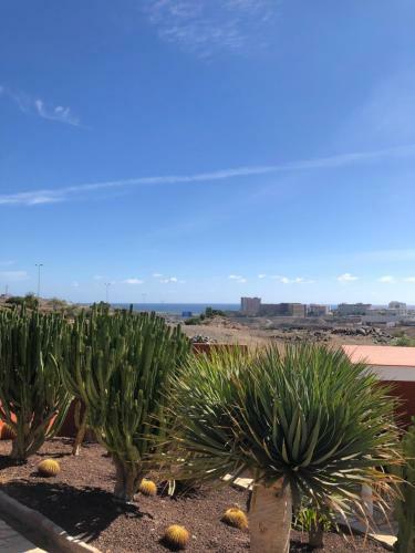 Incre�ble Casa Con Piscina Privada Y Jacuzzi