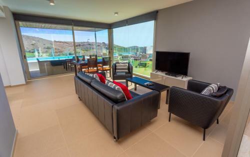 Villa Los Dragos Golf By Infinity Summer