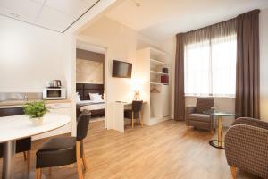 Zaan Inn Hotel