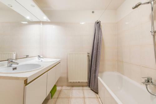 Holidayhouse Kong�, A Place That You Call Home!