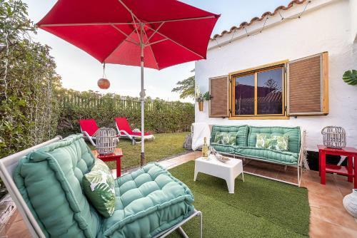 Lovely Villa In Maspalomas Yumbo Center Spain
