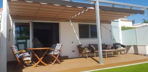 Villa Agradable Y Moderno Bungalow Con Piscina