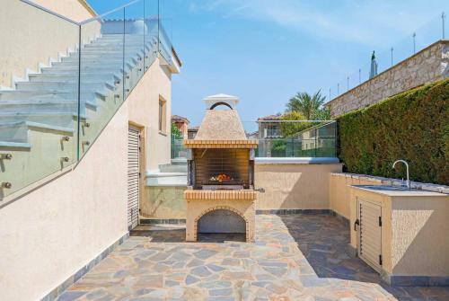 Harmonia Beach Villa