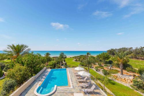 Harmonia Beach Villa
