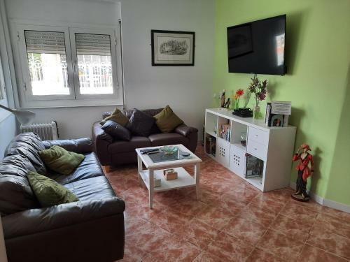 Calle Dr Fleming 3 Bedroom Home