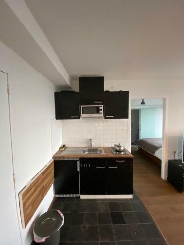 Brussels By Night Panoramic Studio Apartment For 2