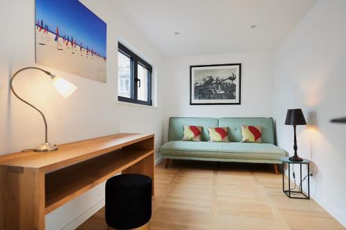 B&B Suites 124