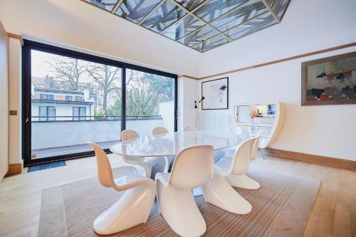 B&B Suites 124