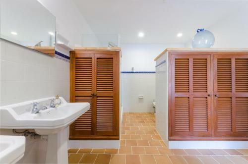 Villa Yourhouse Toni de Sa Bogura
