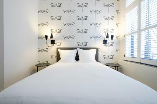 Fabulous Apartments In Ch�telain Area