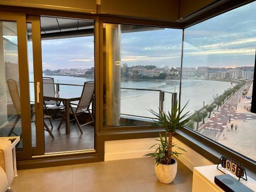 Luxury Apartament Boutique Playa Silgar