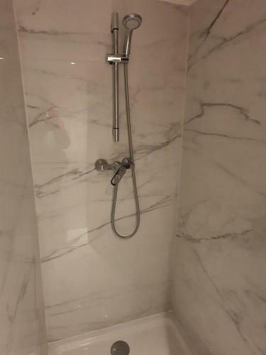 Hostal B96 Suites