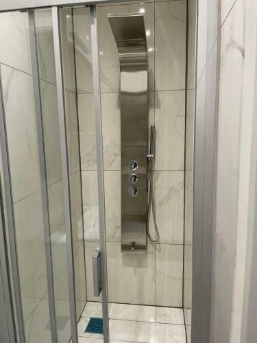 Beautiful New Apartment