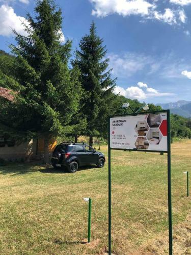 Apartmani ?arovi?