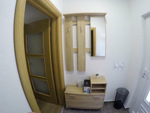 Apartmani Budim?i?