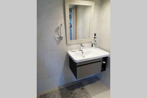 Apartamento Lovely Studio, Terrace, Swim Pool, Nature, Relax!!