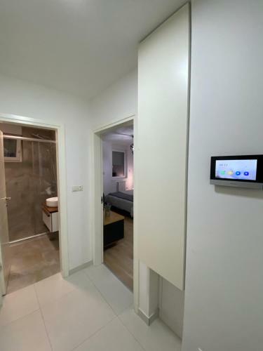 Sun Square Apartments