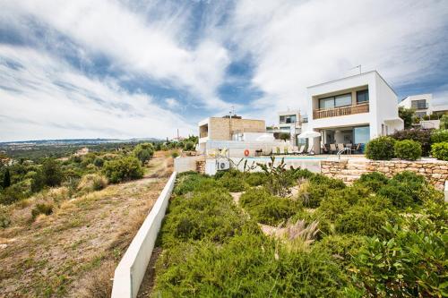 Luxury 3 Bedroom Villa With Private Pool, Paphos Villa 1262