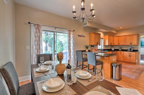 Elegant Flagstaff Home With Hiking Trail Access